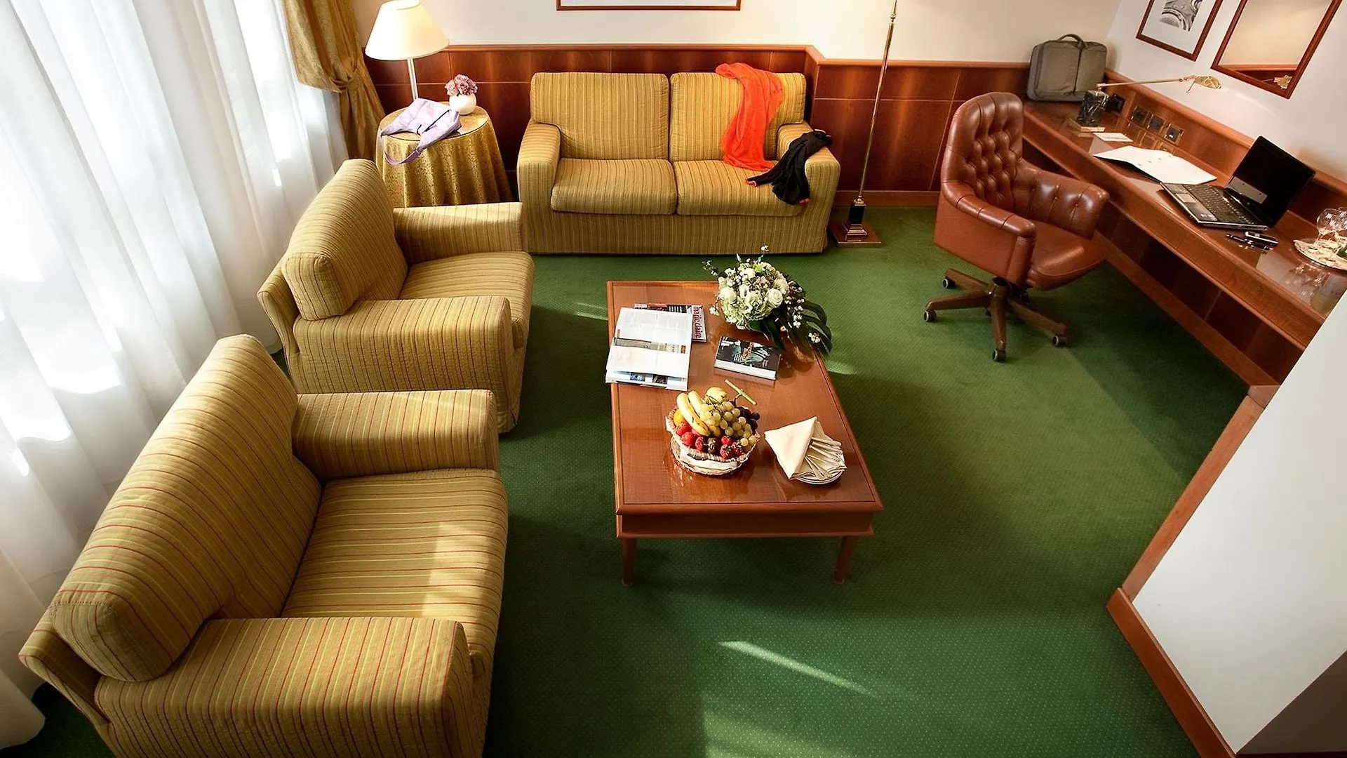Hotel Cavour Milan