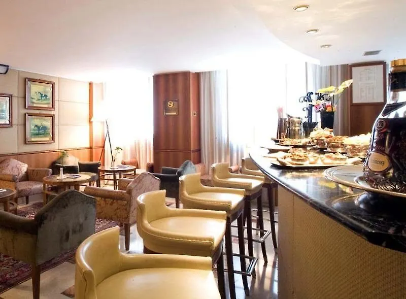Hotel Cavour Milan