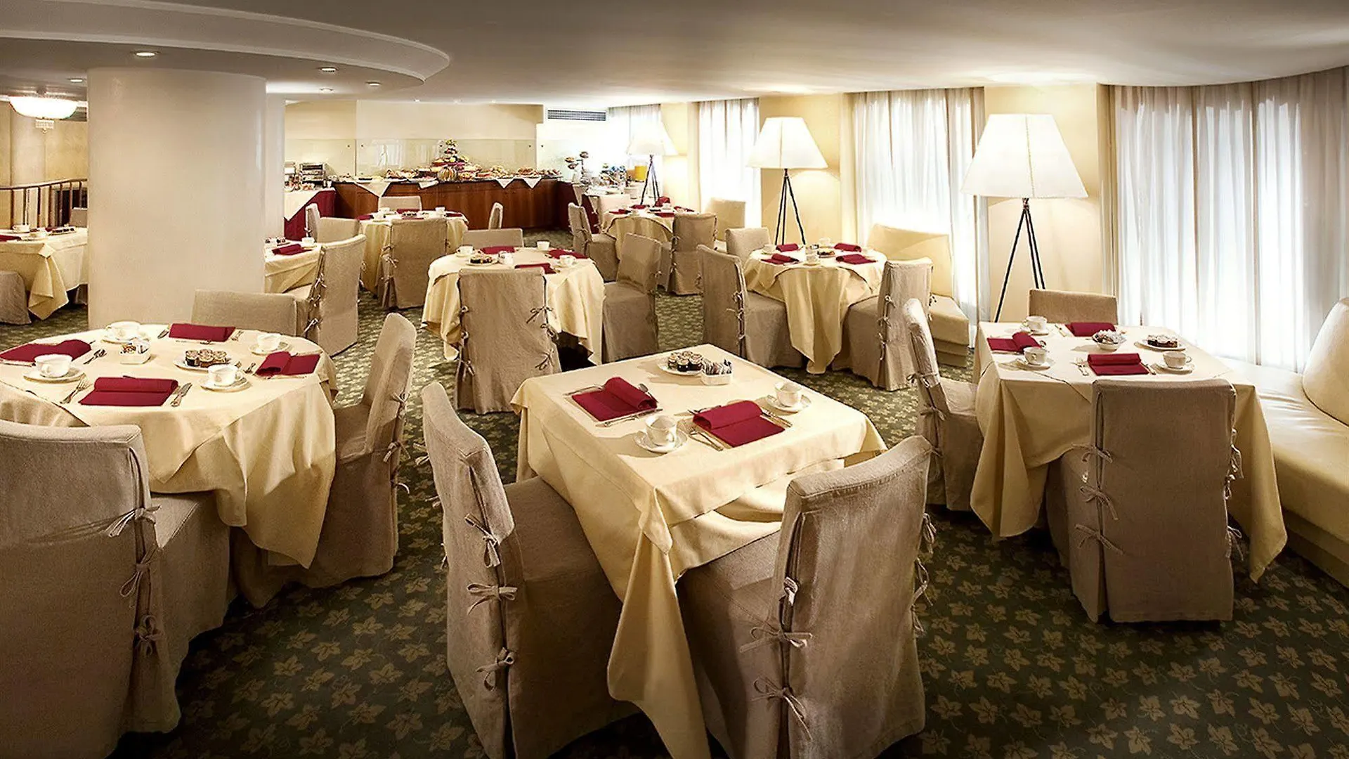 Hotel Cavour Milan